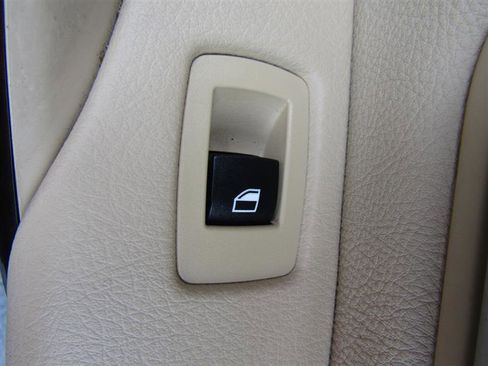 Used 2014 BMW 328i Sedan image 36