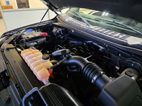 Used 2019 Ford F150 XLT w/ Equipment Group 302A Luxury image 36