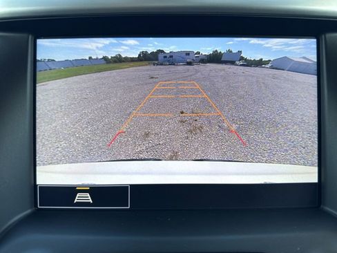 Used 2023 GMC Acadia SLT image 35