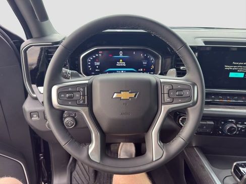 New 2026 Chevrolet Silverado 1500 LTZ w/ LTZ Premium Package AWD/4WD image 10