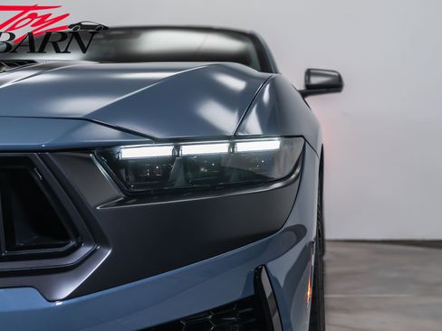 Used 2024 Ford Mustang Dark Horse image 10