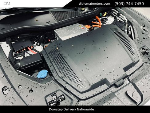 Used 2021 Audi e-tron Premium AWD/4WD image 49