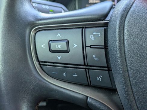 Used 2021 Lexus UX 200 w/ Premium Package FWD image 5