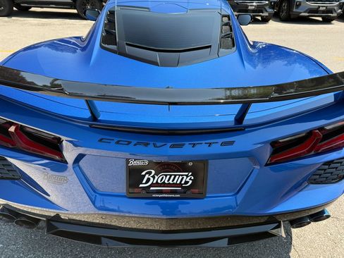 Used 2022 Chevrolet Corvette Stingray Coupe w/ 1LT RWD image 9
