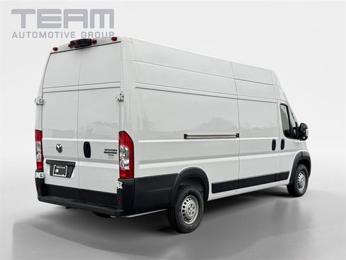 New 2024 RAM ProMaster 3500 w/ Convenience Group image 7