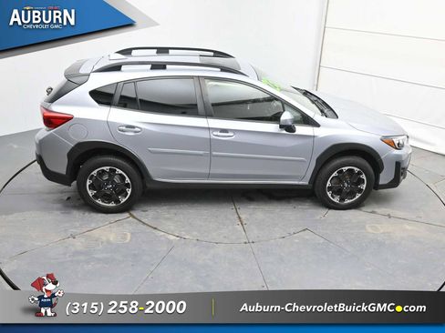 Used 2023 Subaru Crosstrek 2.0i Premium image 26