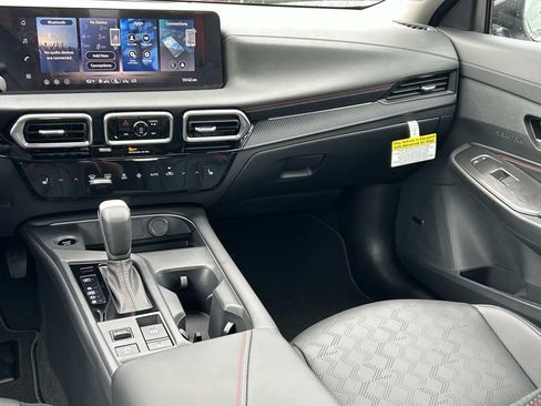 New 2026 Nissan Sentra SR w/ SR Premium Package FWD image 23