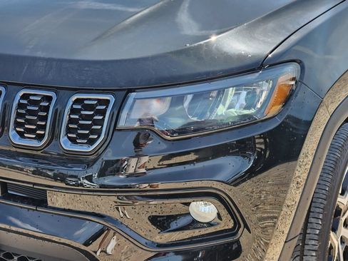 New 2026 Jeep Compass Limited AWD/4WD image 5
