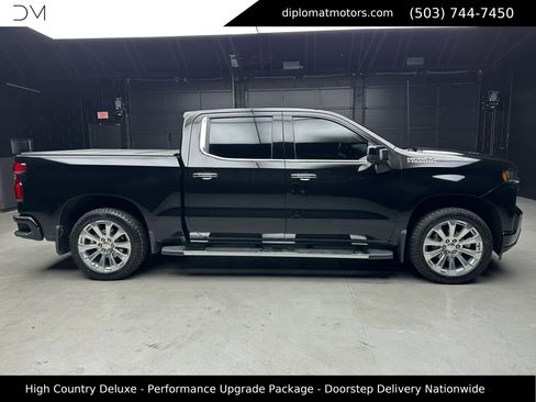 Used 2019 Chevrolet Silverado 1500 High Country image 8