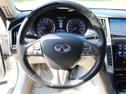Used 2017 INFINITI Q50 3.0t Premium w/ 3.0T Premium Plus Package AWD/4WD image 20