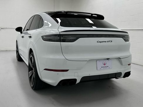 Used 2023 Porsche Cayenne GTS image 8