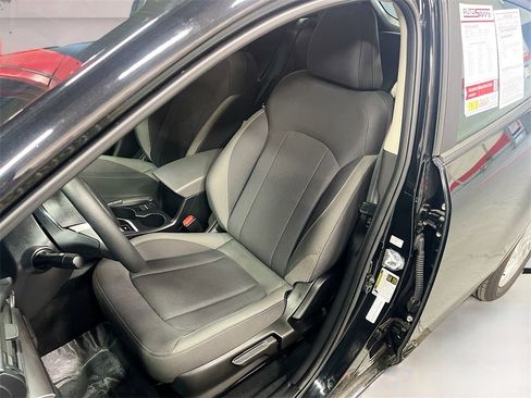 Used 2025 Subaru Impreza 2.0i image 18