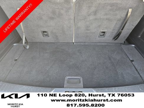 Used 2023 Ford Explorer XLT w/ Equipment Group 202A AWD/4WD image 32