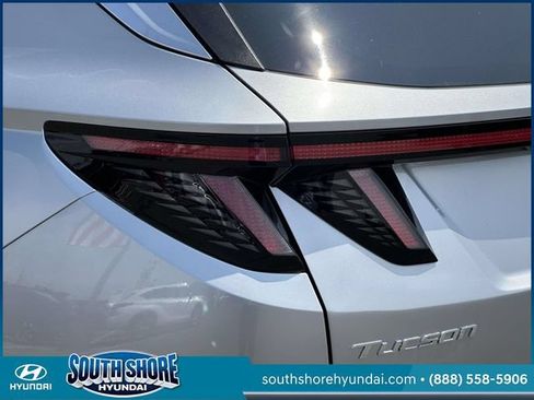 Certified 2023 Hyundai Tucson SEL w/ Convenience Package AWD/4WD image 11