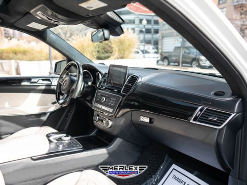 Used 2017 Mercedes-Benz GLS 550 4MATIC image 15