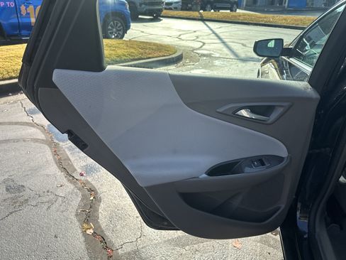 Used 2024 Chevrolet Malibu LT image 20