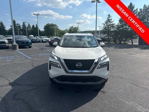 Certified 2023 Nissan Rogue SV w/ SV Premium B Package AWD/4WD image 3