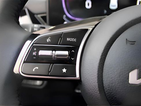 New 2026 Kia Seltos S AWD/4WD image 18