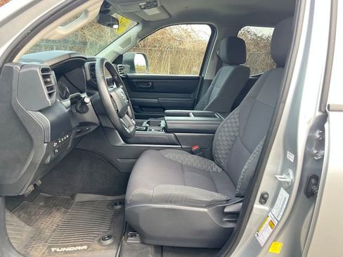 Used 2022 Toyota Tundra SR image 15