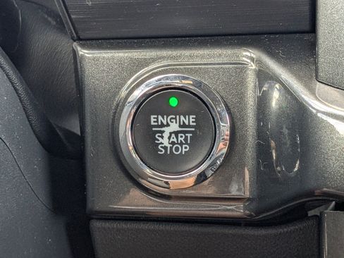 Used 2022 Ford F150 XLT w/ Equipment Group 302A High image 33