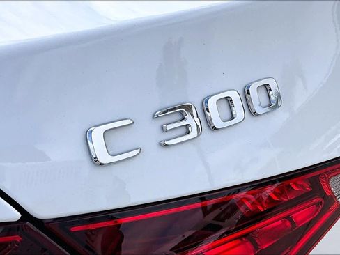 Used 2023 Mercedes-Benz C 300 Sedan image 9
