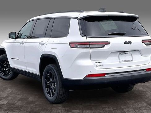 New 2026 Jeep Grand Cherokee L 4WD image 3