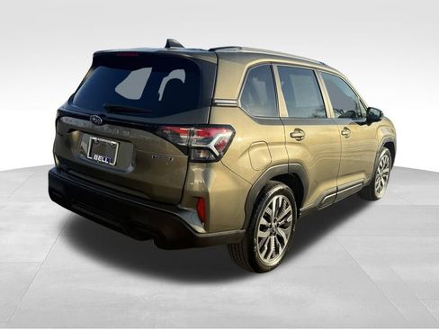 Used 2025 Subaru Forester Touring image 9