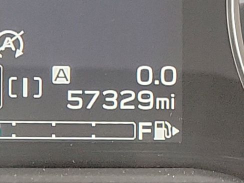 Used 2020 Subaru Crosstrek 2.0i Limited w/ Moonroof Package image 26