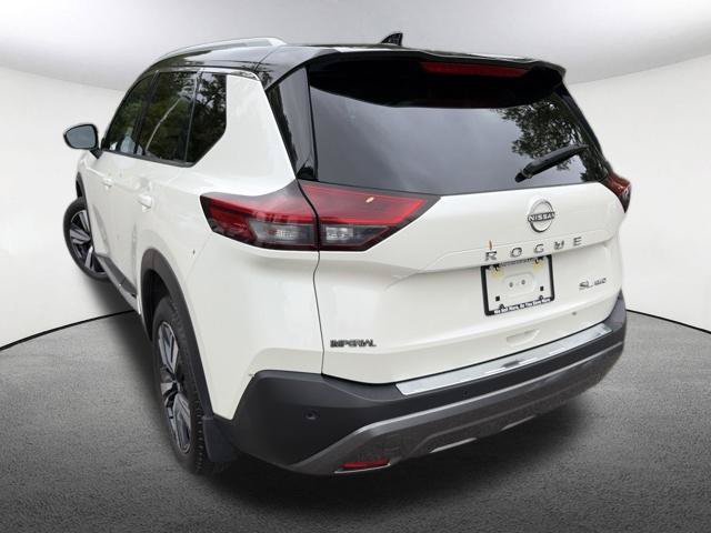 Used 2023 Nissan Rogue SL AWD/4WD image 13