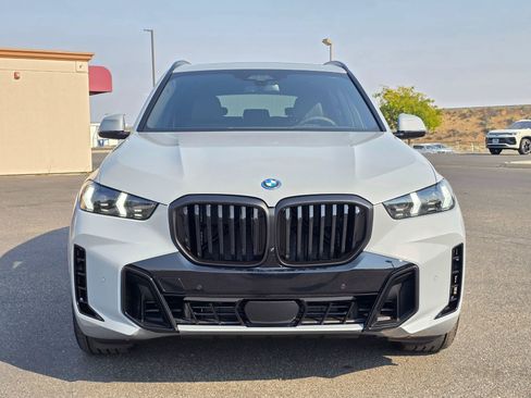 New 2026 BMW X5 xDrive50e w/ Executive Package AWD/4WD image 6