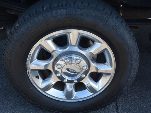 Used 2016 Ford F250 Lariat w/ Lariat Ultimate Package AWD/4WD image 50