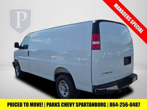 New 2025 Chevrolet Express 2500 Extended w/ Enhanced Convenience Package image 10