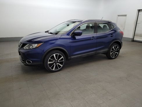 Used 2019 Nissan Rogue Sport SL w/ Premium Package AWD/4WD image 2