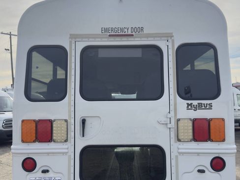 Used 2012 Chevrolet Express 3500 w/ School Bus Package image 9