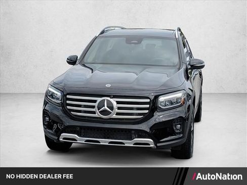 Used 2026 Mercedes-Benz GLB 250 image 1