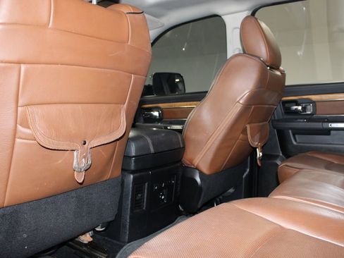 Used 2014 RAM 1500 Laramie Longhorn w/ Convenience Group image 21