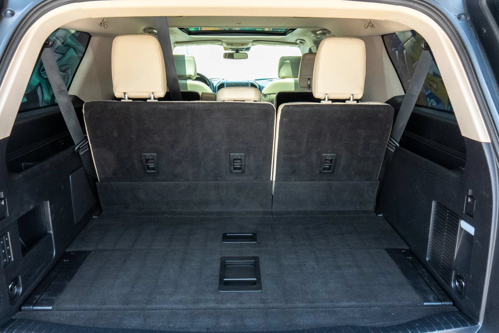 Used 2018 Ford Expedition Max Platinum AWD/4WD image 20