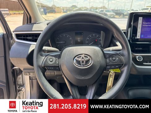 Used 2024 Toyota Corolla LE FWD image 17