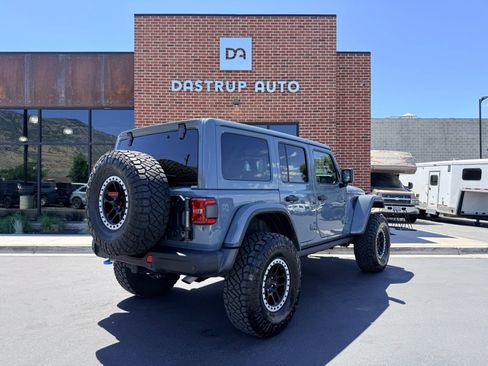 Used 2024 Jeep Wrangler Unlimited Rubicon 4xe AWD/4WD image 6