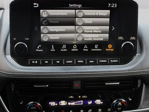 Certified 2023 Nissan Rogue Platinum w/ Platinum Premium Package image 38