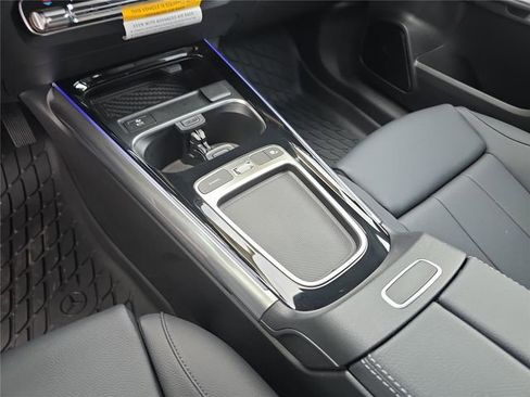 New 2026 Mercedes-Benz GLA 250 4MATIC image 31