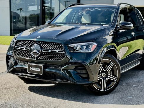 Used 2025 Mercedes-Benz GLE 350 4MATIC image 3