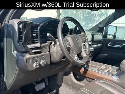 Used 2025 Chevrolet Silverado 3500 High Country w/ High Country Premium Package AWD/4WD image 11