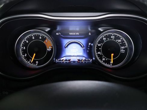 Used 2020 Jeep Cherokee Limited image 21