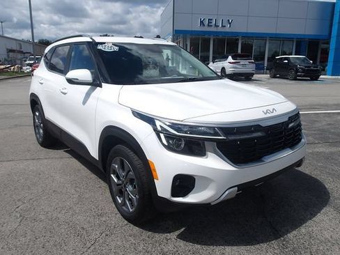 Used 2024 Kia Seltos S AWD/4WD image 1