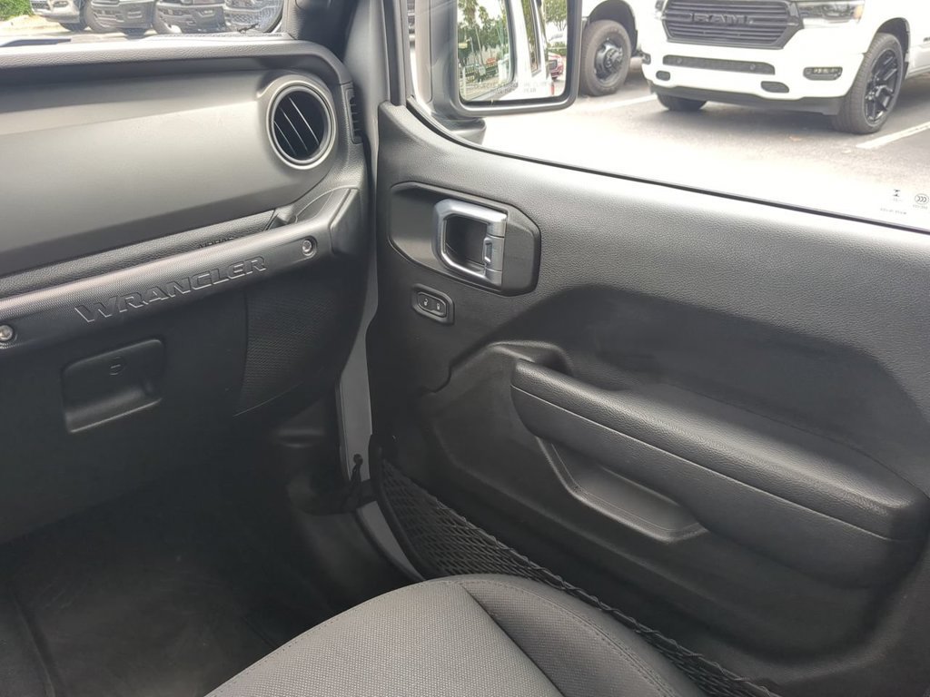 Used 2023 Jeep Wrangler Unlimited Sport AWD/4WD image 18