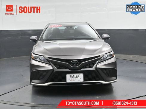 Used 2023 Toyota Camry XSE image 5