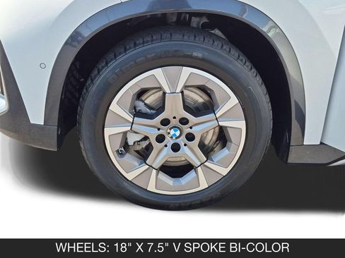 Used 2024 BMW X1 xDrive28i AWD/4WD image 11