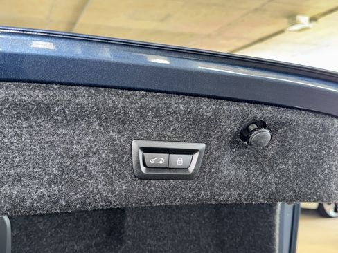 Used 2025 BMW 430i xDrive Coupe w/ Premium Package image 13