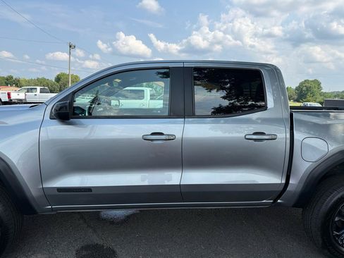 Used 2023 GMC Canyon Elevation w/ Elevation Premium Package RWD image 37